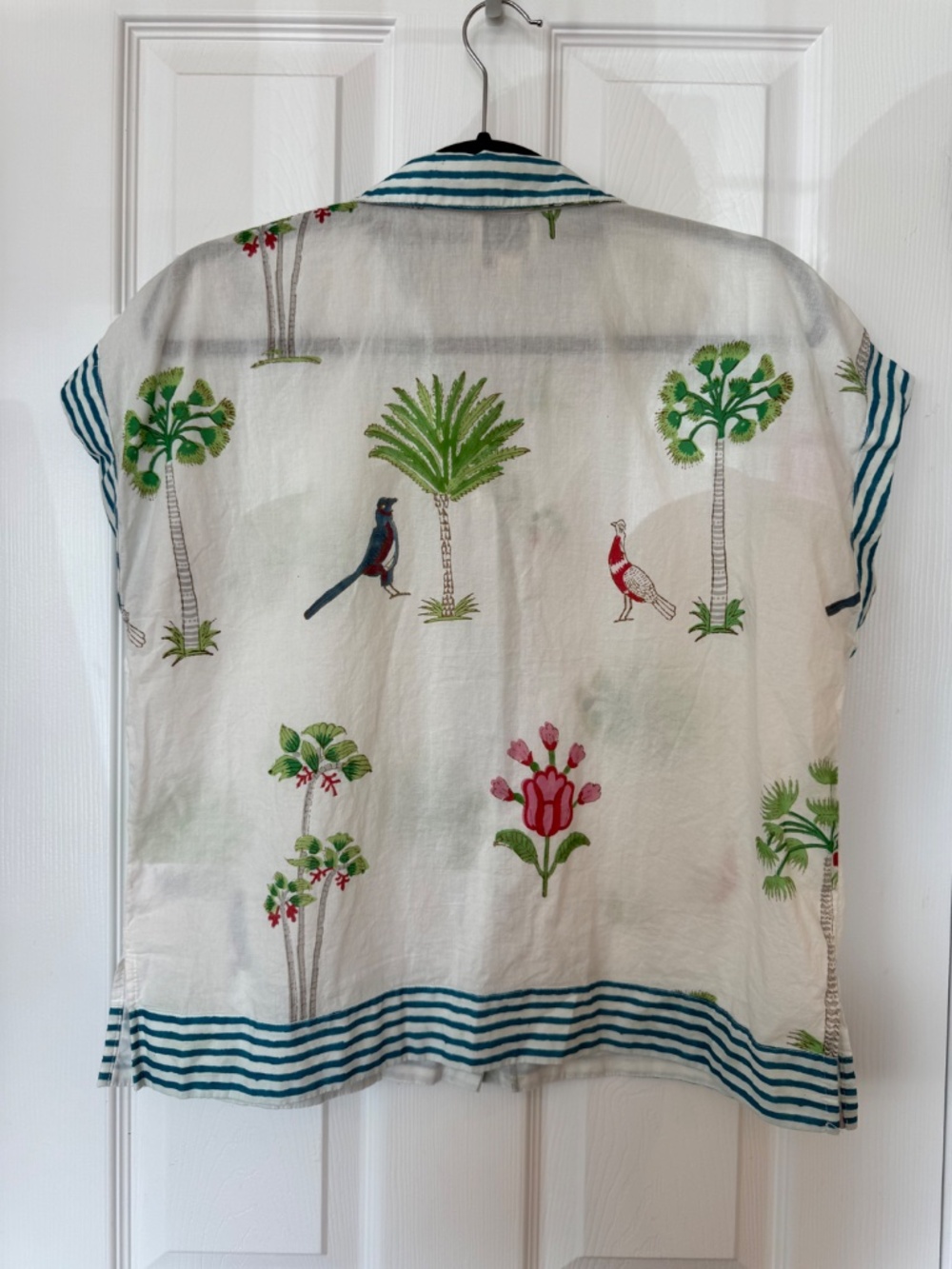 NWOT Industry Republic Clothing Button-Down SS Shirt Tropical Women's Medium - Picture 2 of 6